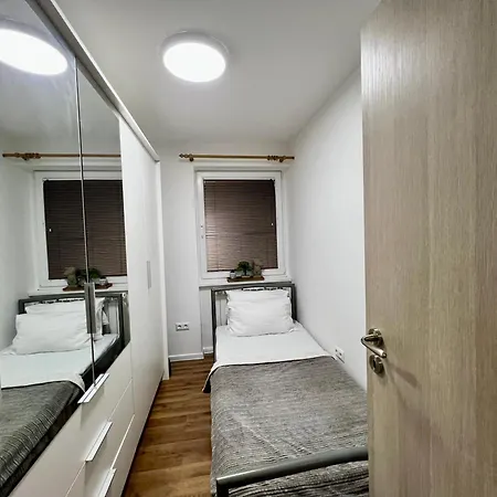 Spacious Two-bedroom With Free Parking Apartmán Sarajevo