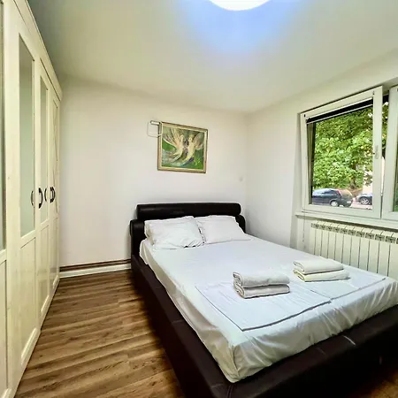 Spacious Two-bedroom With Free Parking Sarajevo