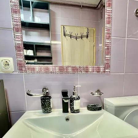 Διαμέρισμα Spacious Two-bedroom With Free Parking Σαράγεβο